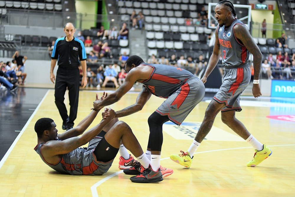 חיפה פתחה את שלב הבתים ברגל שמאל