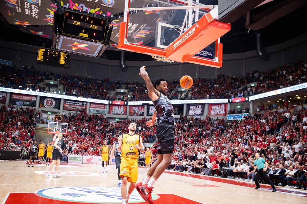 היסטוריה: י-ם בפיינל פור ליגת האלופות!