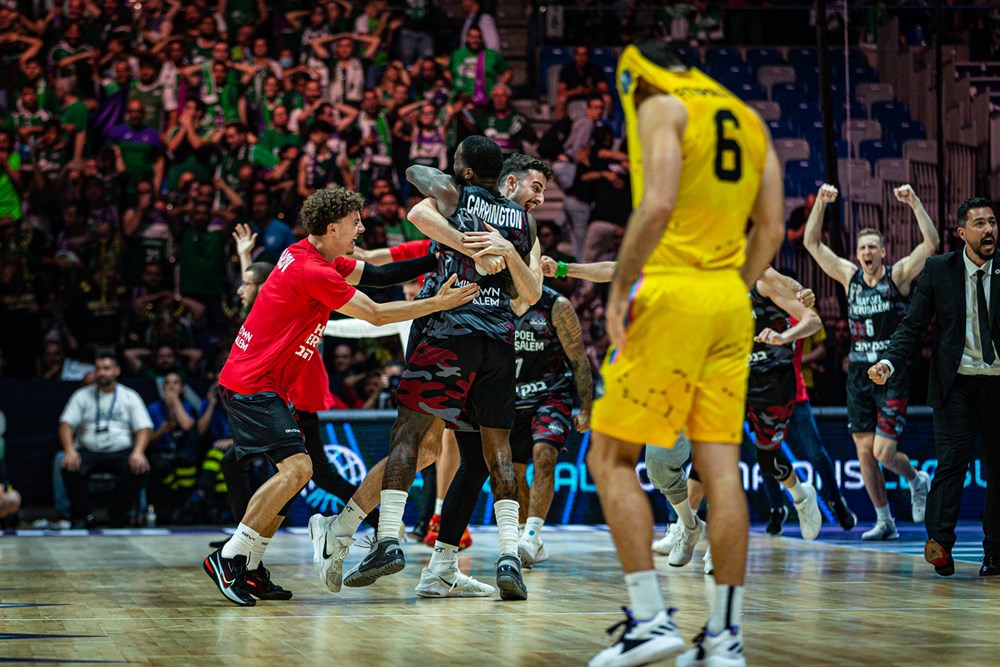 ליגת האלופות: מחזיקת הגביע עלתה לגמר!