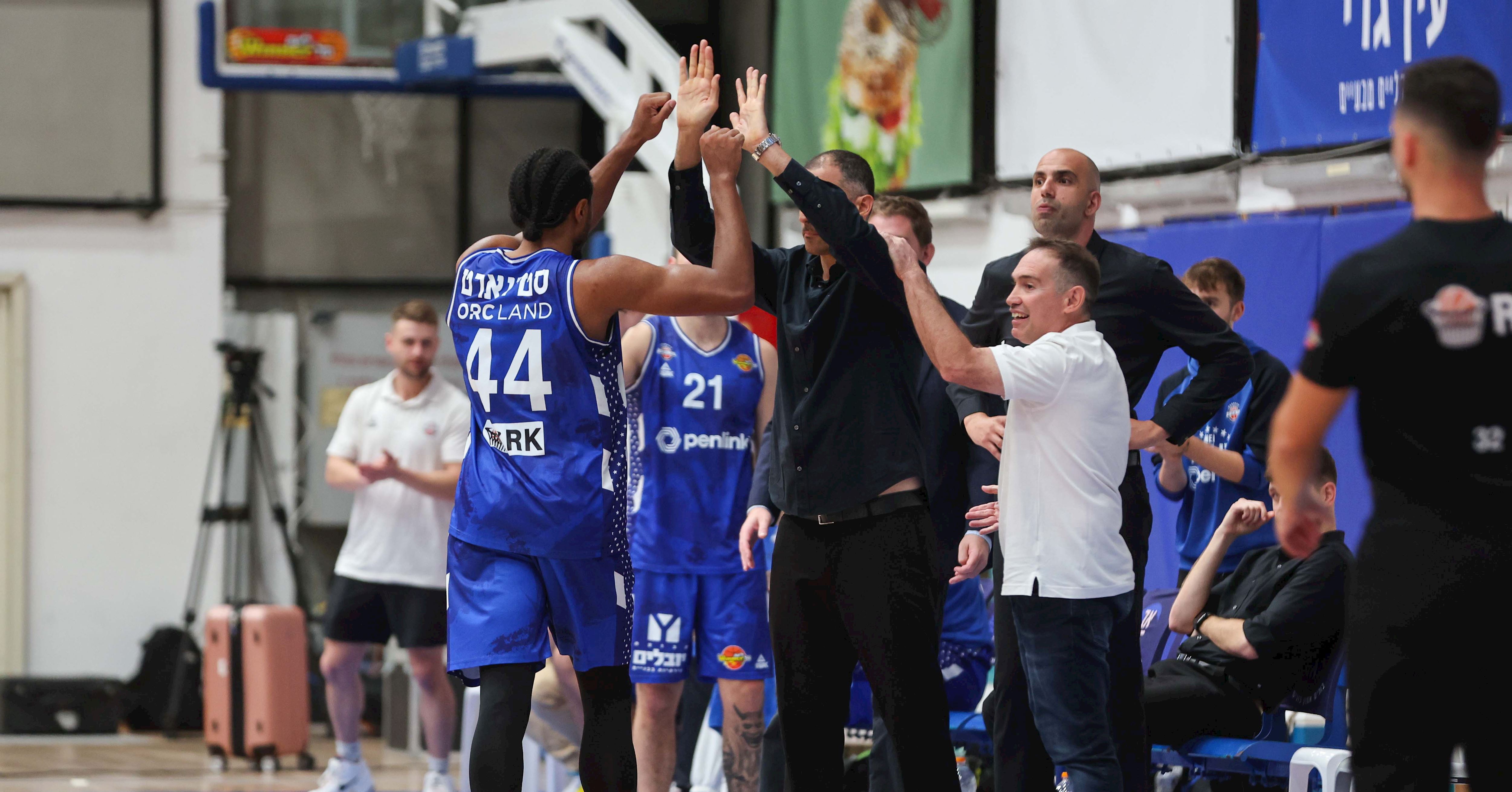 ניצחון ליגה רביעי ברצף לאורלנד ולחניכיו