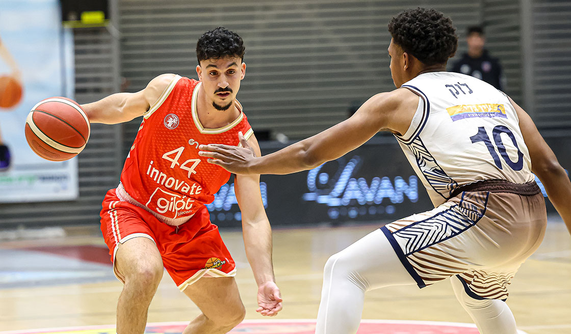 מחזור 10: עירוני קריית אתא - הפועל העמק 72:67