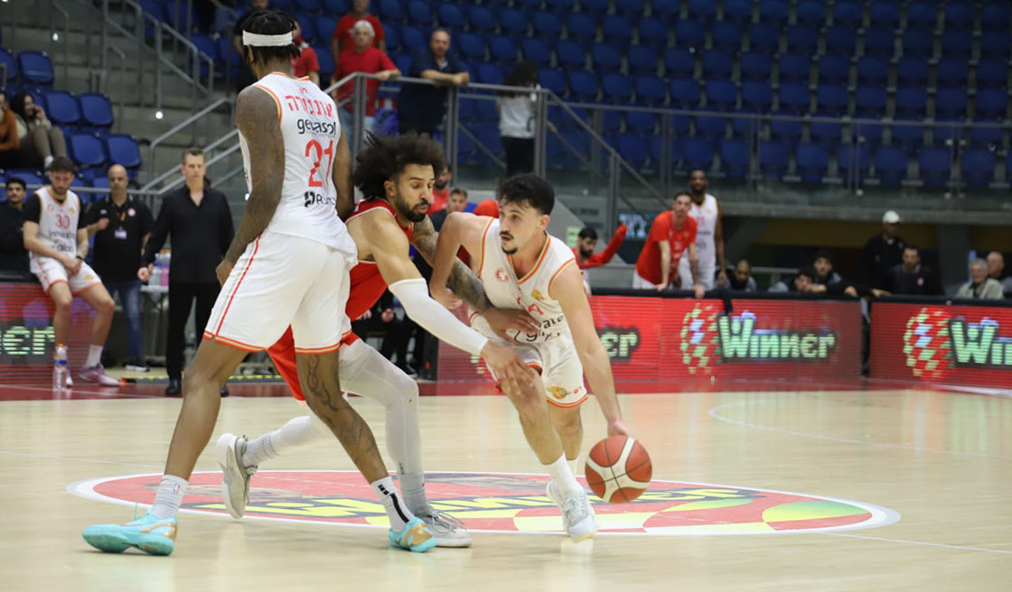 מחזור 14: הפועל באר שבע/דימונה - הפועל העמק 93:86