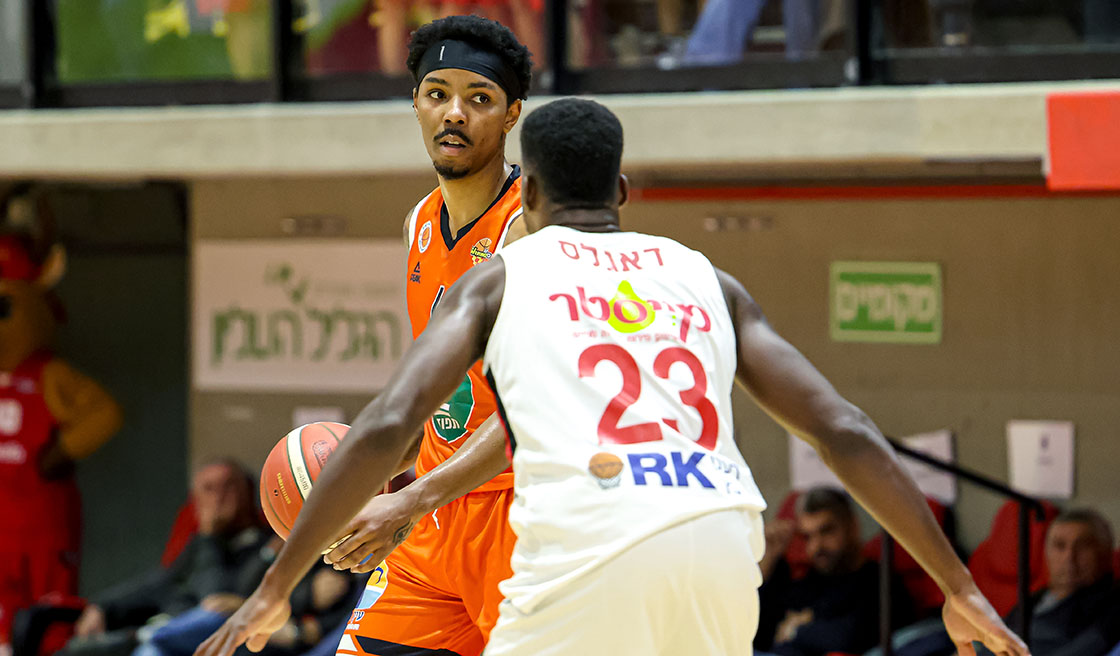 Round 11: Hapoel Galil Elion - Maccabi Rishon LeZion 64:88