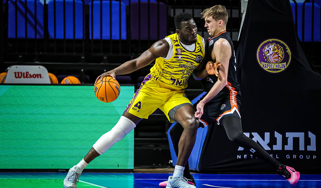 ליגת האלופות: הסגולים ירדו למאזן 2:0