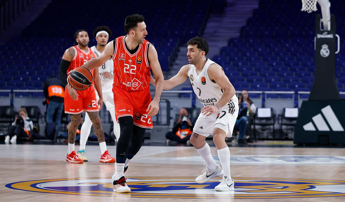 יורוליג: רצף הניצחונות של האדומים נעצר