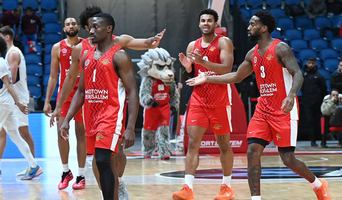 בשיניים: ניצחון שני רצוף לחבורה מהבירה