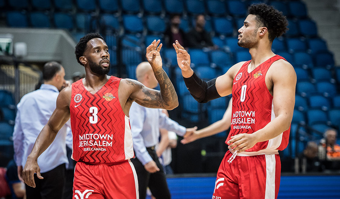 אלון ושחקניו חזרו לליגה עם ניצחון גדול