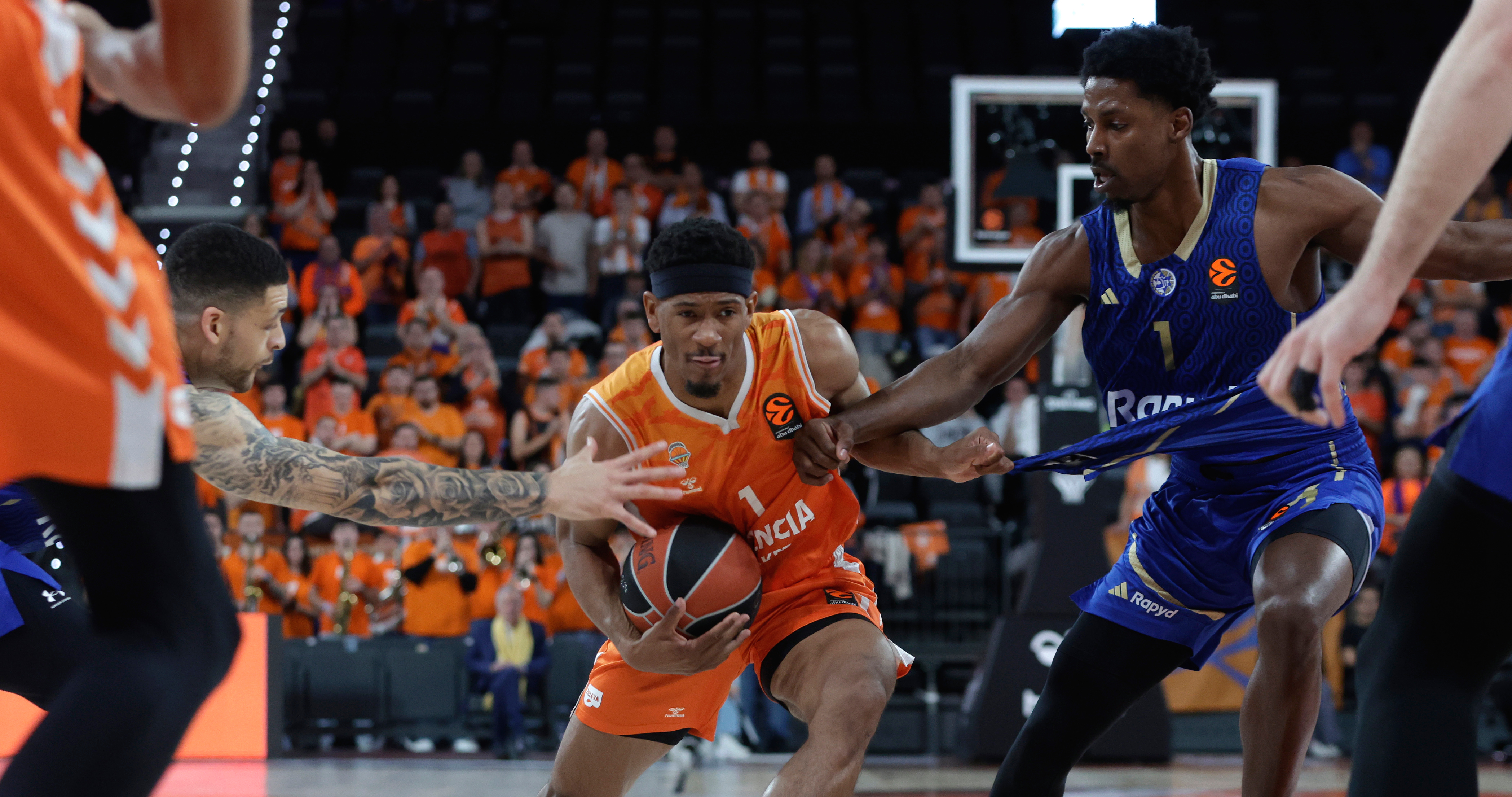 יורוליג: הפסד חוץ נוסף לצהובים