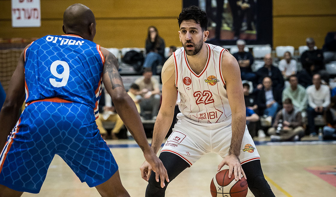 מחזור 13: מכבי רמת גן - הפועל תל אביב 91:81