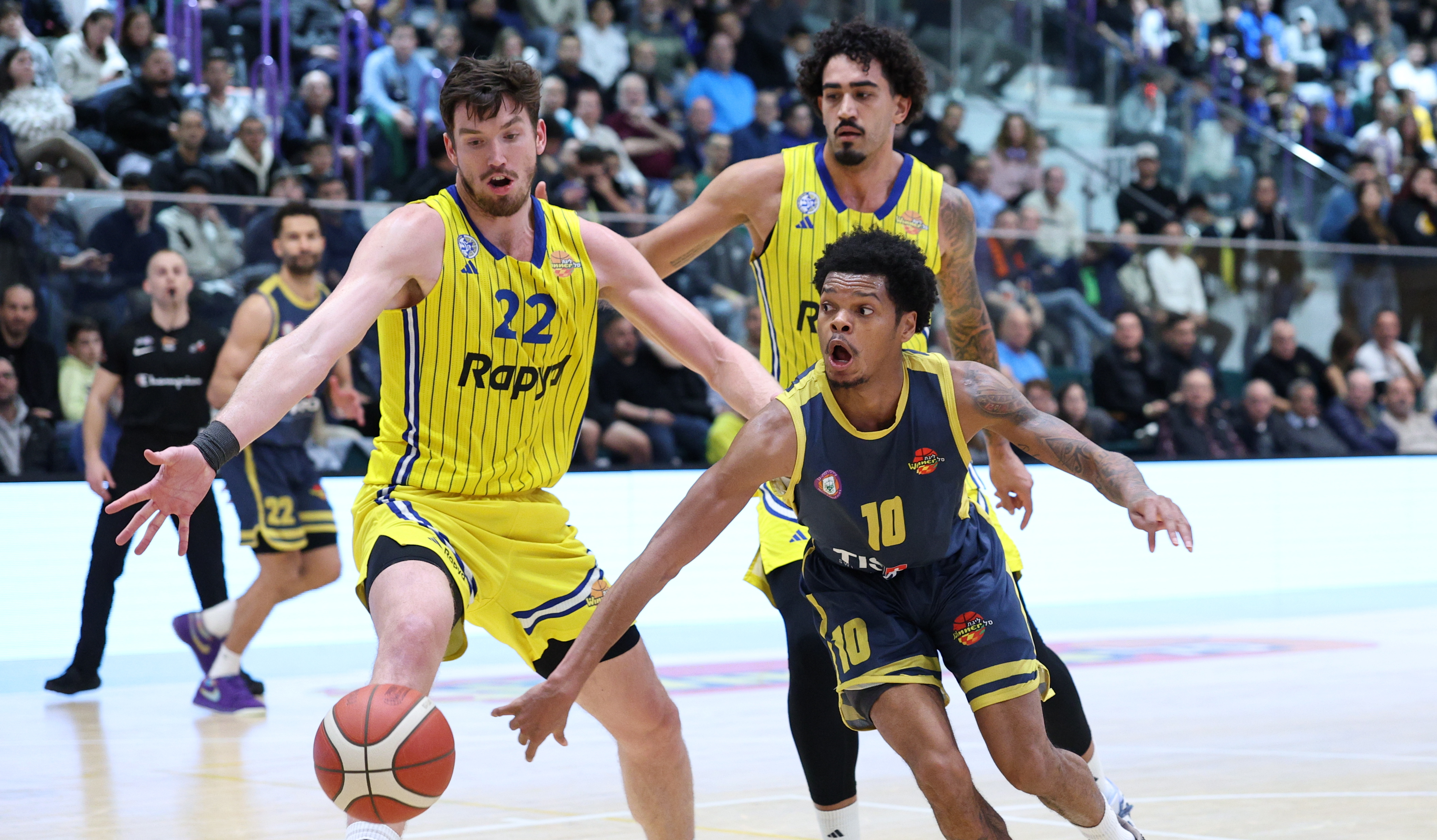 מחזור 15: מכבי רמת גן – מכבי תל אביב 98:91