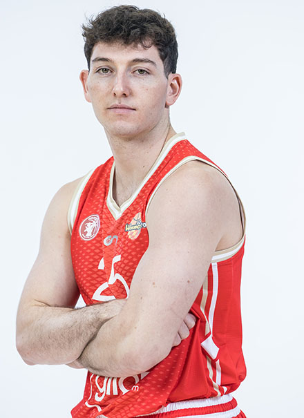 גיל נויוביץ'