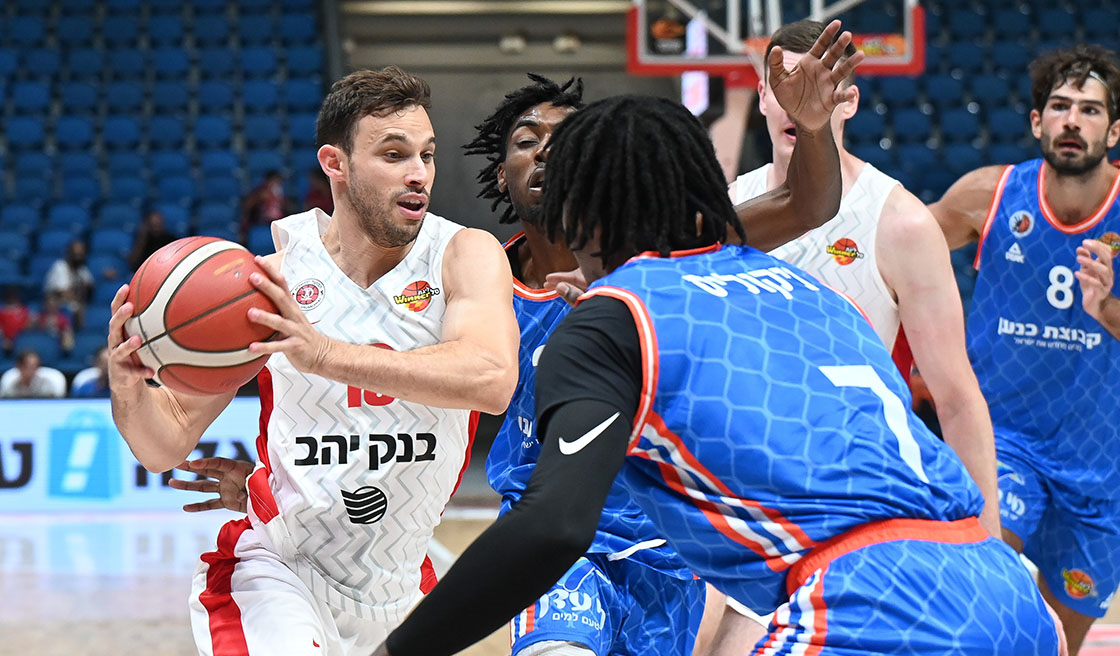 שלב הבתים, גביע ווינר סל: הפועל ירושלים - מכבי רמת גן 65:97