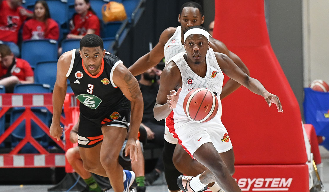 הערב: כתום מול אדום בבית מכבי