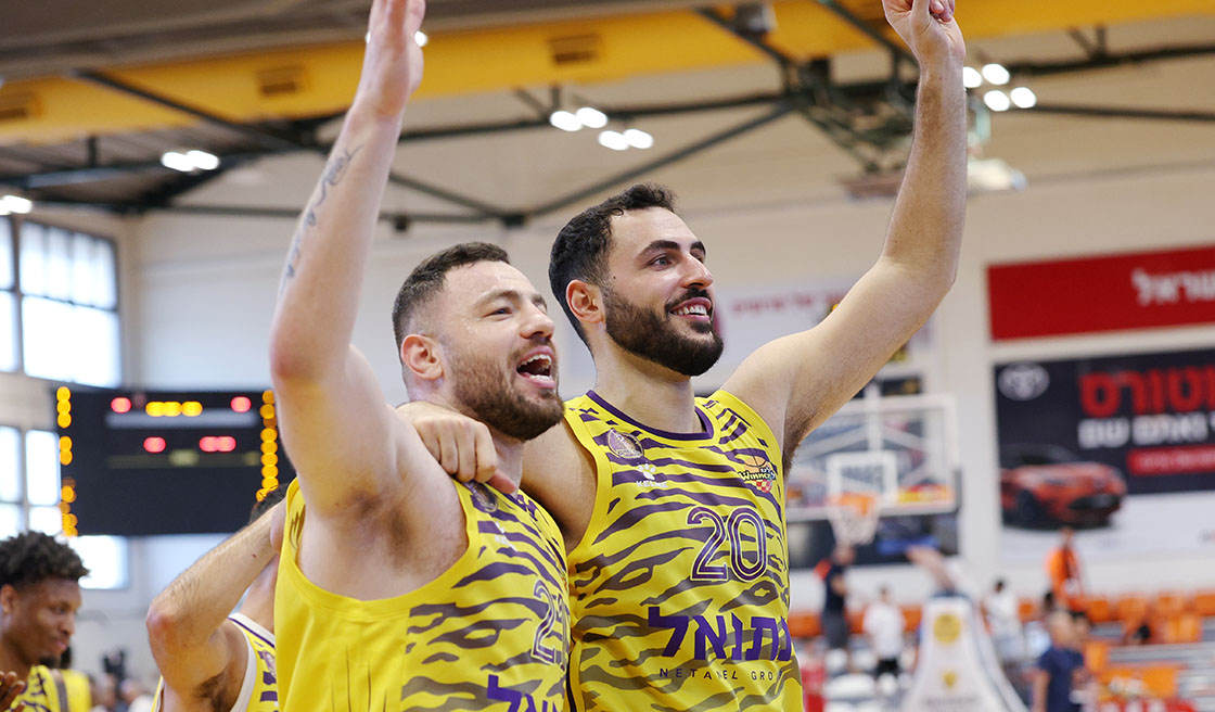 סוף שבוע רגוע: הסגולים עלו למאזן 0:3