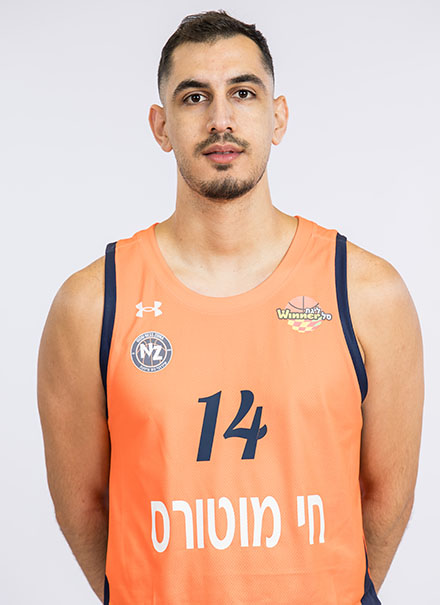 נועם דוברת