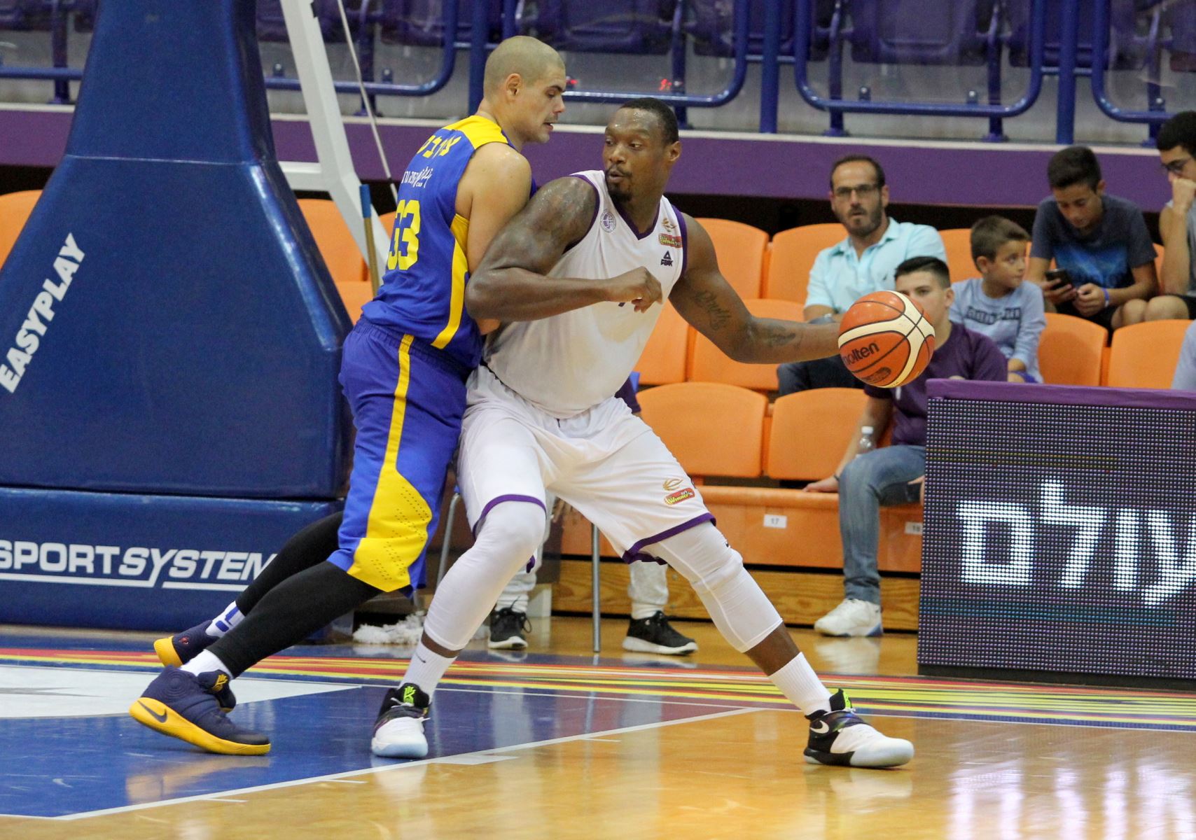 במוצ"ש: הסגולים רוצים להאריך את הרצף